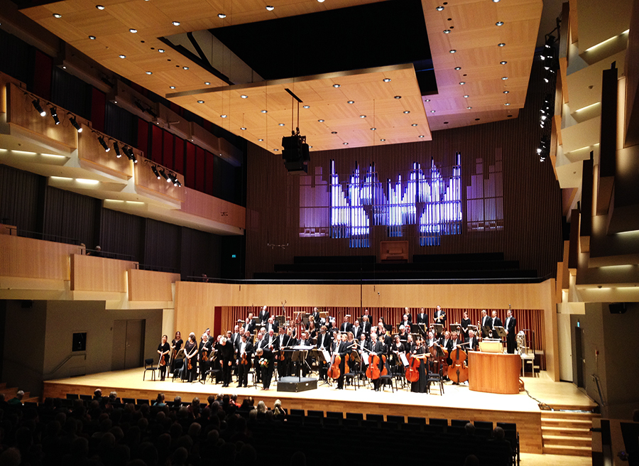 I Musikhuset i Århus indgår det store koncertorgel jævnligt i symfoniorkestrets koncerter. Foto: Mariann Sejer Nielsen
